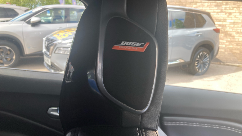 Nissan Juke 1.0 DiG-T 114 Tekna 5dr Petrol Hatchback